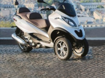 PIAGGIO MP3 300