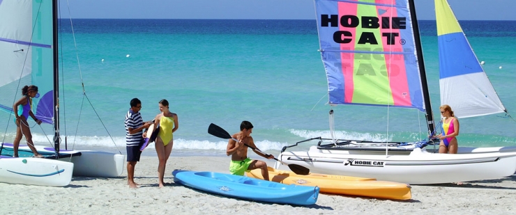 Varadero: Arena Fina, Aguas cálidas, y sol  radiante